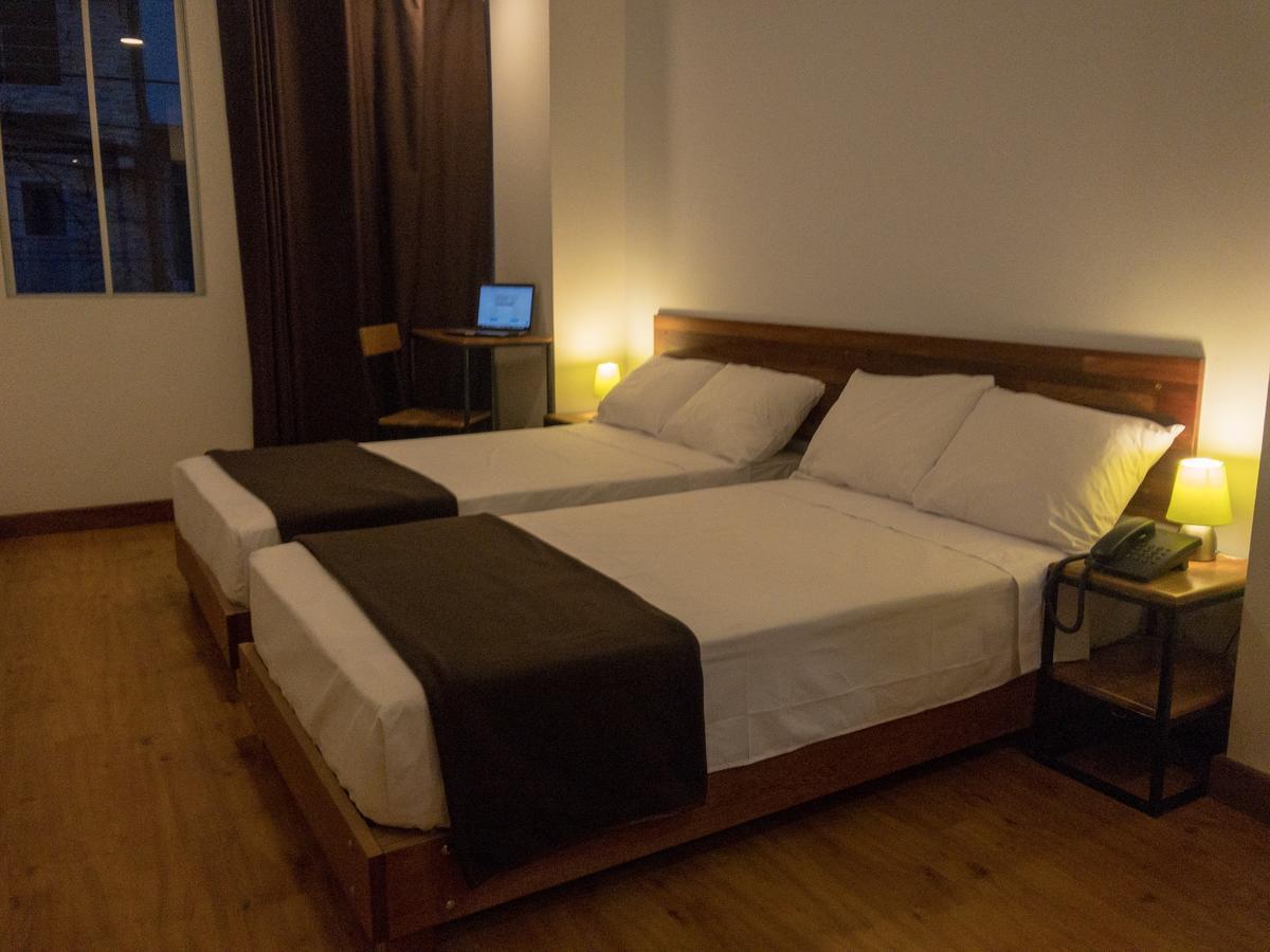 Central Bed & Breakfast Iquitos Buitenkant foto